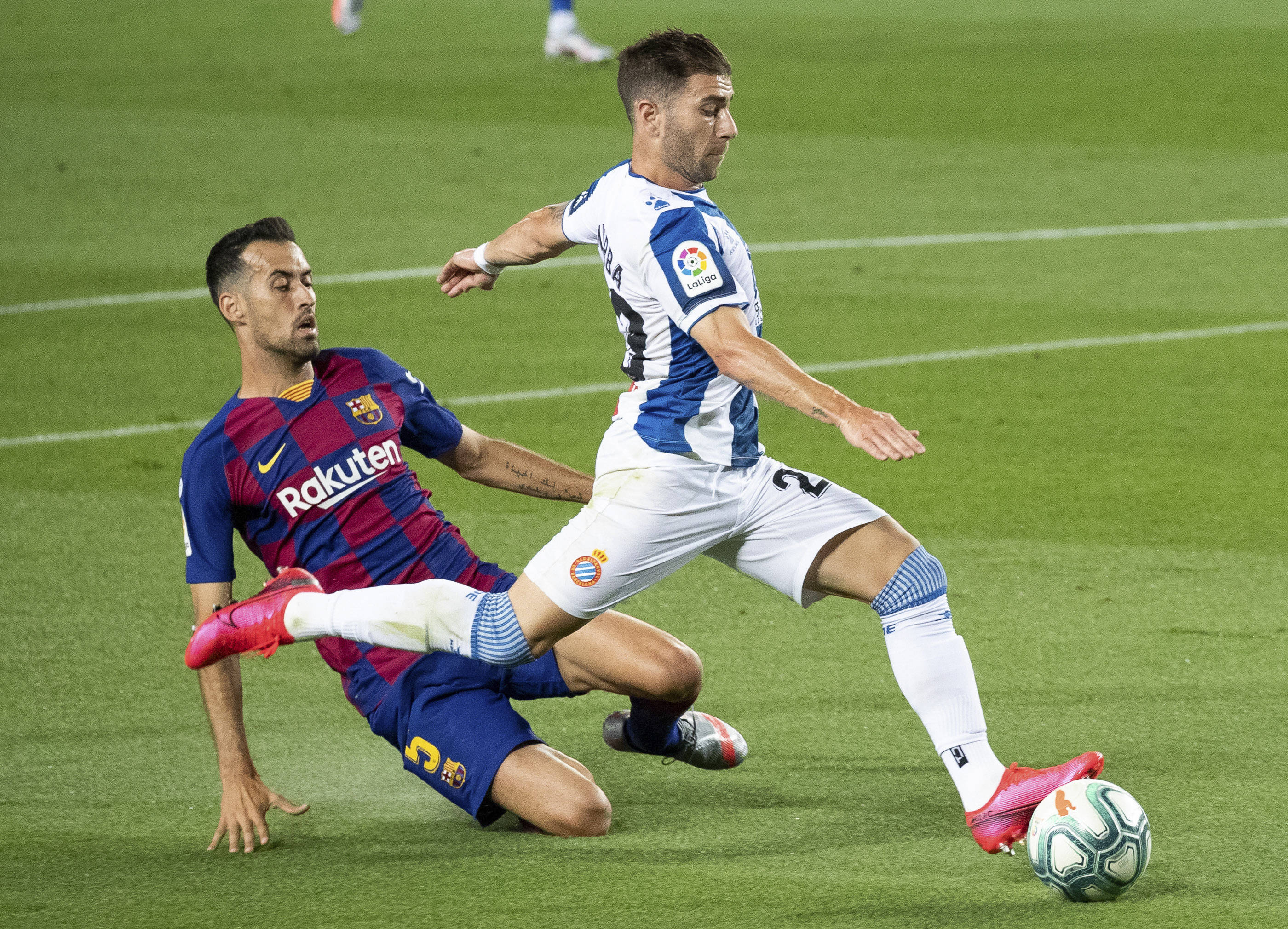 莱加内斯客场击败巴伦西亚，全取三分