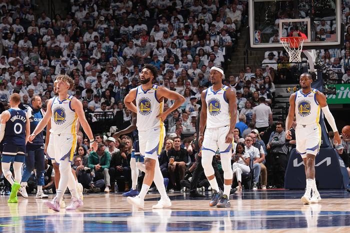 勇士外线罕见失准,背靠背连败引发球队警惕的简单介绍 勇士外线罕见失准,背靠背连败引发球队警惕的简单介绍