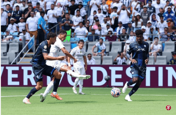 皇马主场大胜晋级,强赛场再见的简单介绍 皇马主场大胜晋级,强赛场再见的简单介绍