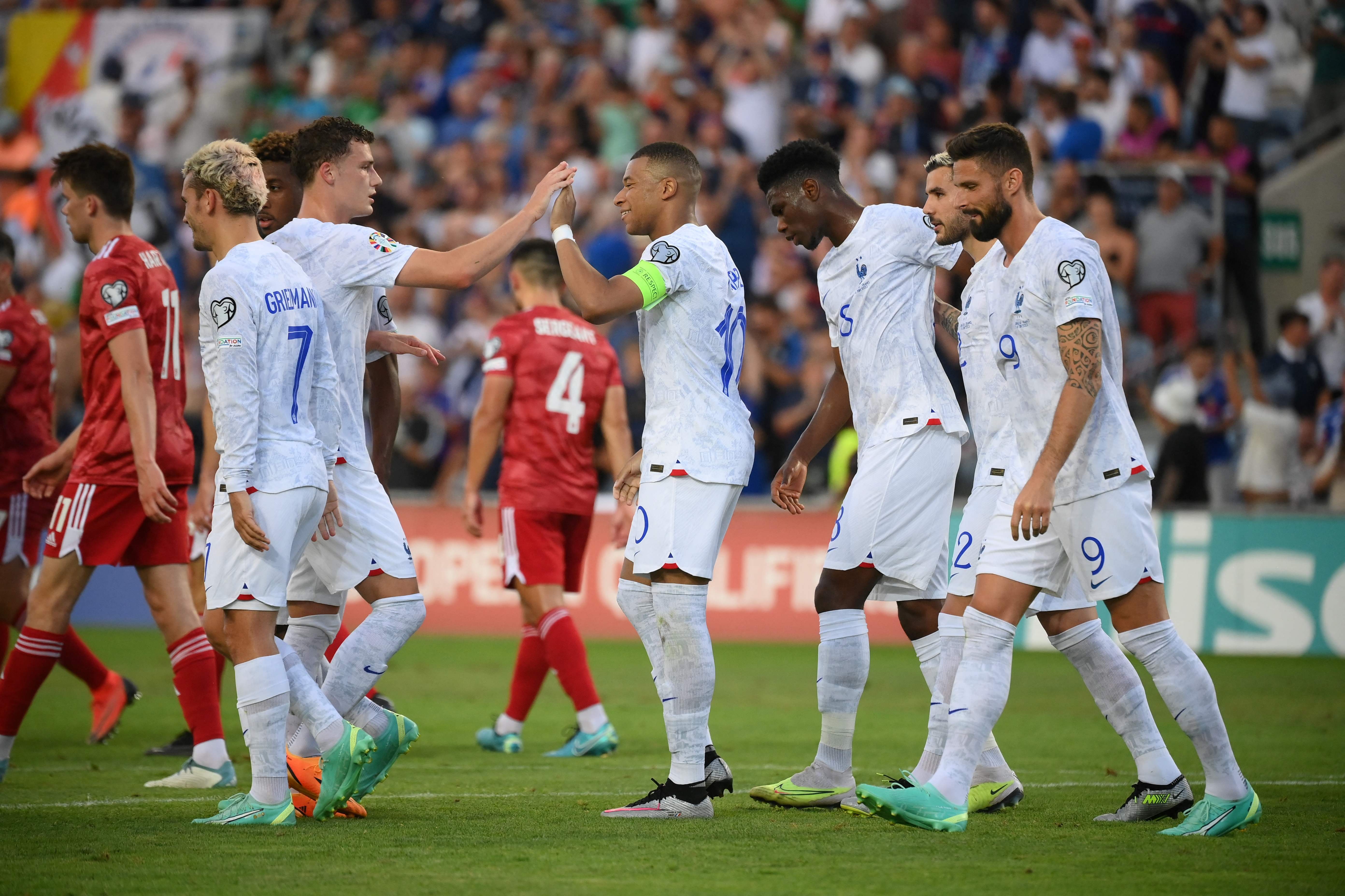 澳大利亚客场大胜，晋级欧洲杯资格赛