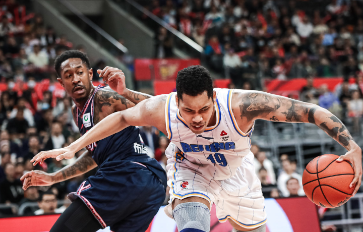 湖南队连败惊人，面临压力加大的困境