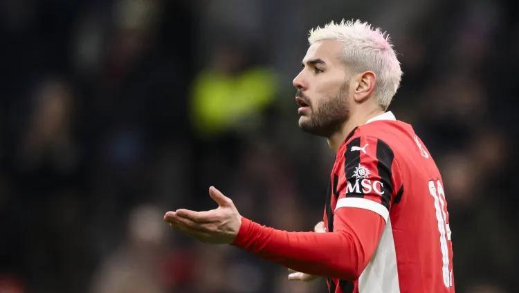 关于AC米兰遭遇失利,争冠形势岌岌可危的信息 关于AC米兰遭遇失利,争冠形势岌岌可危的信息