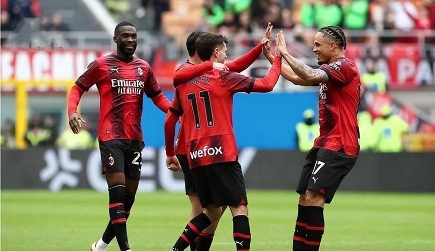 利物浦逆转AC米兰晋级，西甲球队遭淘汰