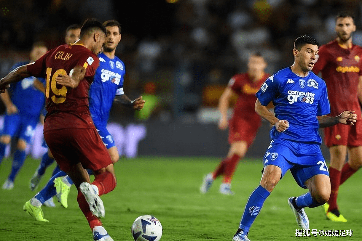 尤文图斯主场横扫波尔图,轻松晋级 尤文图斯主场横扫波尔图,轻松晋级